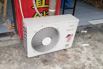 靖西空调突然不制冷只吹自然风怎么办？